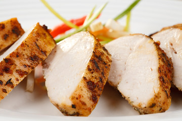 Grilled turkey fillet with vegetables