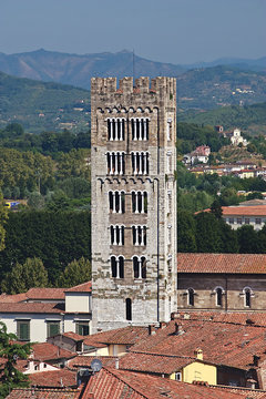 Guard tower