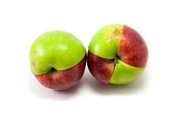 Mixed red and green apples