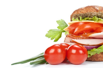 Ham sandwich with vegetables