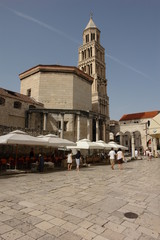 Obraz premium Altstadt Split mit Glockenturm