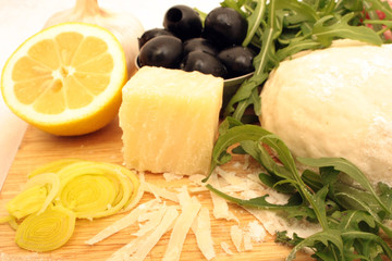 Ingredients of pizza.