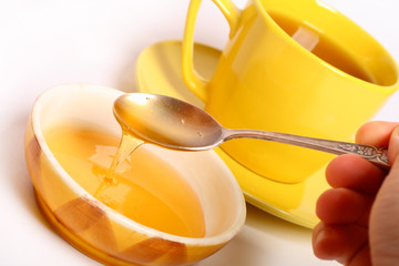 A cup of tea and honey