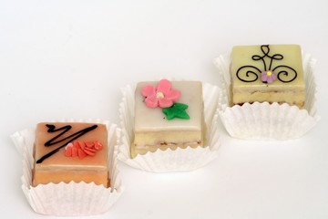 Petit Four