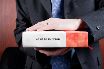 Avocat et code du travail