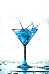 blue coctail splash