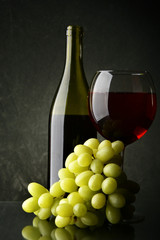 Fototapeta premium Still-life with red wine