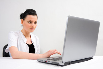 Doctor whit a laptop