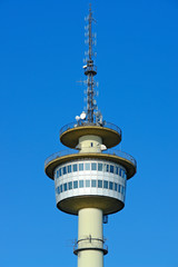 Fototapeta na wymiar Wieża telewizyjna Bremerhaven / Niemcy