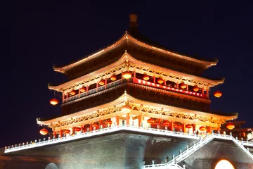 Rolgordijnen Drum tower at night, Xi'an, China © Nataliya Hora