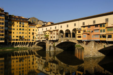 Fototapeta na wymiar Ponte vecchio Firenze