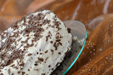 Cream cake