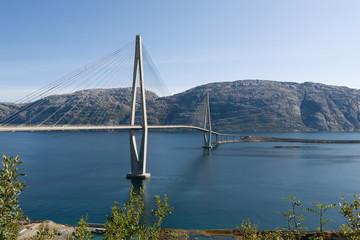 Modern bridge