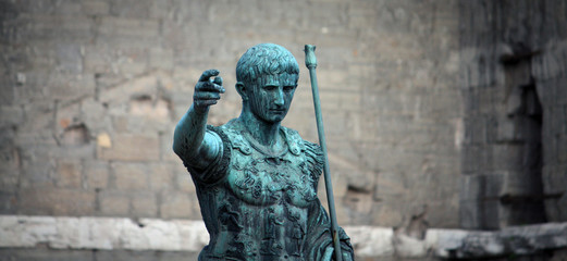 R&ouml;mische Statue