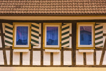 Fenster in historischem Fachwerkhaus