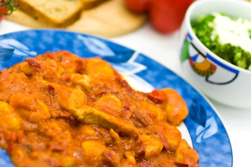 Gnocchi mit Putenfleisch,Paprika Sosse
