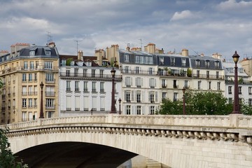 París puente sobre el Sena