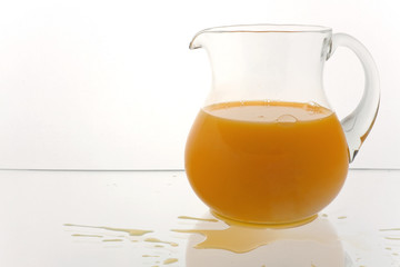Kanne mit Saft