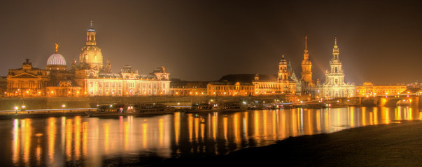 Fototapeta na wymiar Dresden - City View