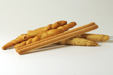 Varieta di grissini al sesamo alla cipolla e comuni