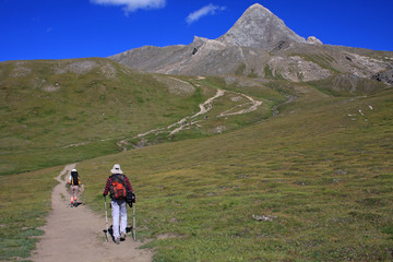 Randonneurs vers le Pain de Sucre