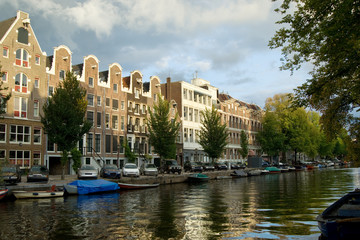 Fototapeta na wymiar Merchant houses along the canal, Amsterdam