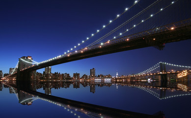 New York City Brooklyn Bridge at night