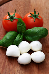 mozzarella and cherry tomatoes