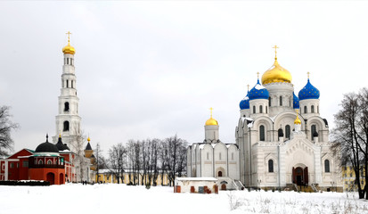 Fototapeta na wymiar Nikolo-Ugresh monastery, Russia