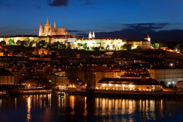 Obraz na płótnie Canvas Praga Noc Panorama