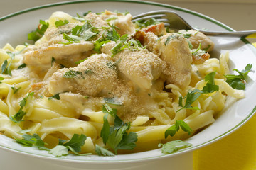 Fettuccine Alfredo with chicken