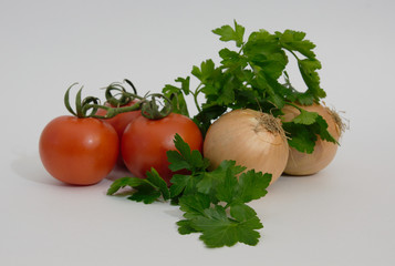 Tomaten Zwiebeln und Persilie