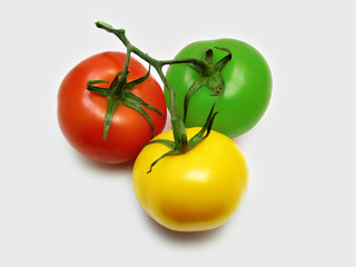Trichromatic tomatoes