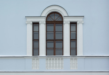 triple venetian window in winter