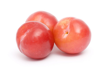 Fototapeta na wymiar red plums