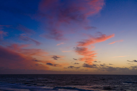 Blaue Stunde am roten Kliff