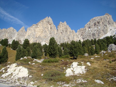 Dolomity