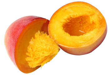 mangue mûre coupée en travers