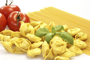 Spaghetti und Tortellini