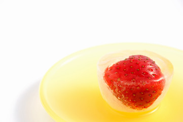 Fragola nel cubetto
