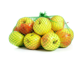 Ripe apples in a wum bowl