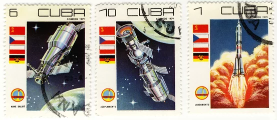 Deurstickers vintage stamps of Cuba with the space theme © konstantant