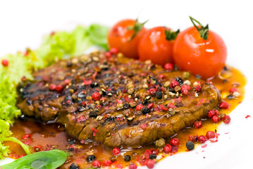 Pfeffer Steak mit Tomaten,Grünsalat,Soße