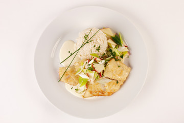 Knurrhahnfilet gedünstet mit Gemüse und Reis