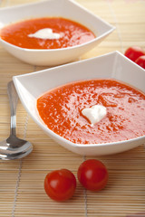 tomato soup over bamboo mat