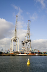 Fototapeta na wymiar Container harbor