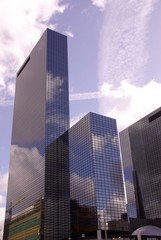 Fototapeta premium Skyscrapers of glass in rotterdam in the Netherlands