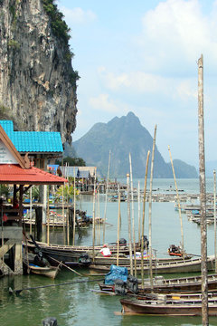 Phuket, village de la baie de Phang Nga