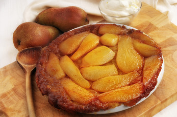 Karamellisierte Birnen Tarte