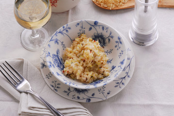 Risotto alle pratoline - Cucina ai fiori eduli